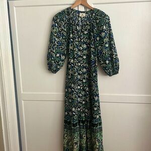 Tuckernuck Dress XS midi length Cotten